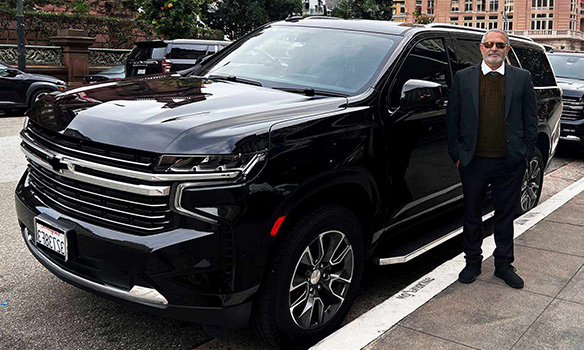 Black SUV chauffeur service Hawai?i Island